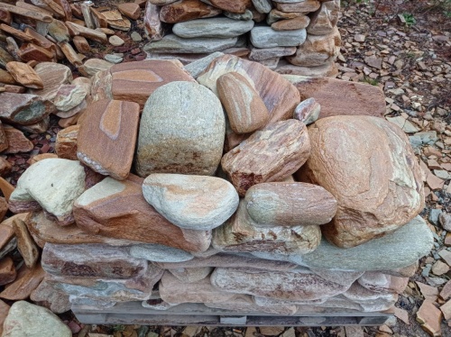 Златолит жёлтый, жёлто-зелёный глыбки и валуны для ланшафтного дизайна купить в Саранске