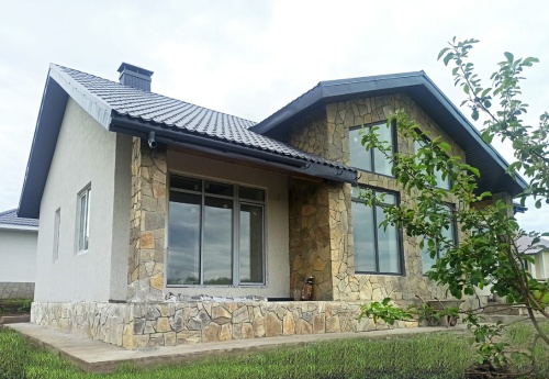 Плитняк златолит Уральский  для фасада купить в Саранске