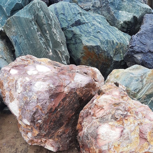 Ландшафтные глыбы красно-фиолетовые 200-1000 килограмм купить в Саранске