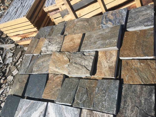 Плитка пилёная златолит Уральский для цоколя, отмостки купить в Саранске